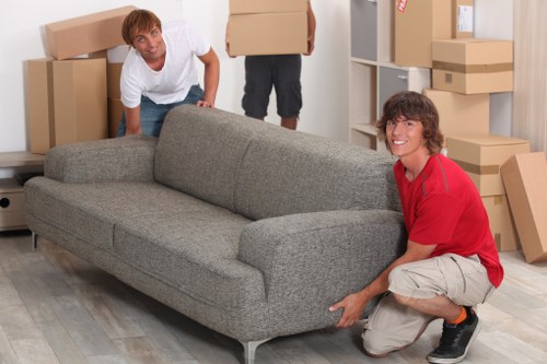Local removals and storage solution for homes and businesses in Isle of Dogs